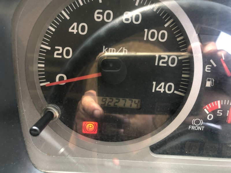 H25年 FD9JLA冷凍BOXPG付ワイド高床|中古トラックの販売・買取・査定のアイナビ