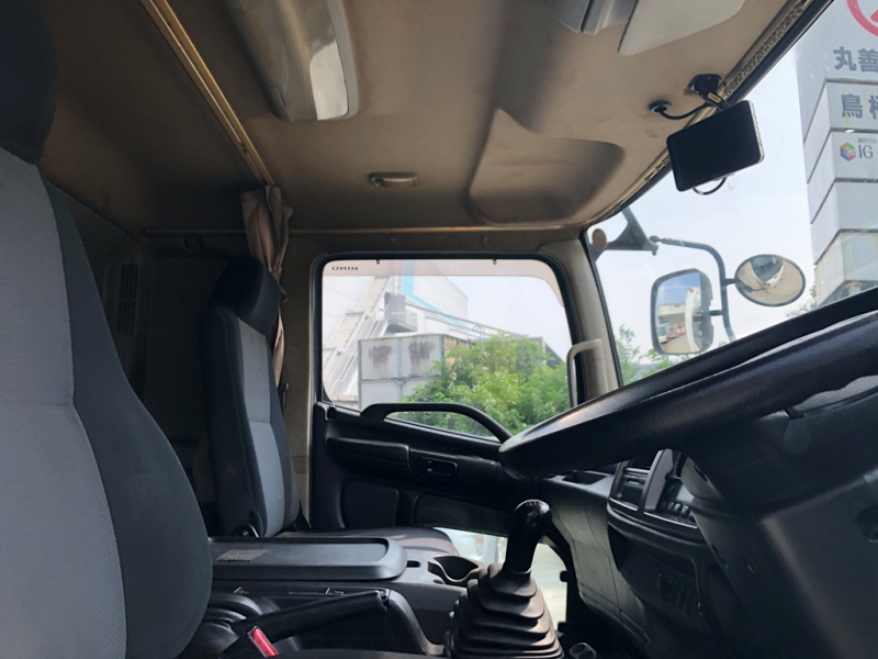 H25年 FD9JLA冷凍BOXPG付ワイド高床|中古トラックの販売・買取・査定のアイナビ