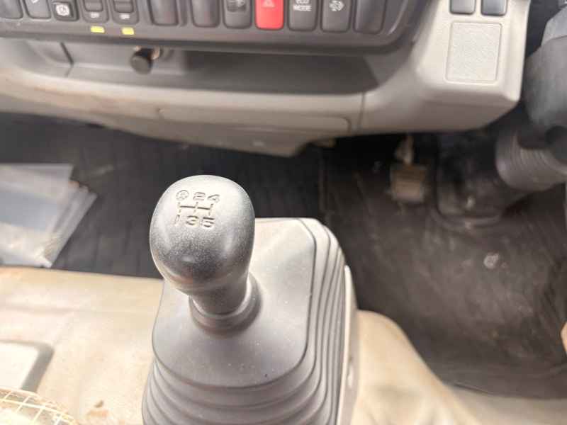 H26年 XZU630ダンプ高床3t積載MT|中古トラックの販売・買取・査定のアイナビ