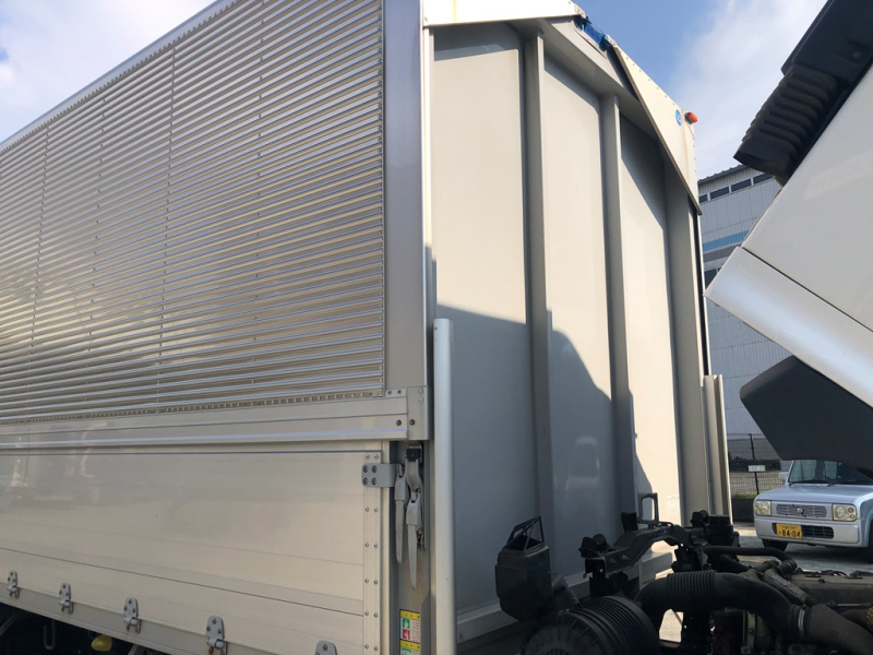 R2年 FD2ABウイングワイドハイルーフエアサス|中古トラックの販売・買取・査定のアイナビ