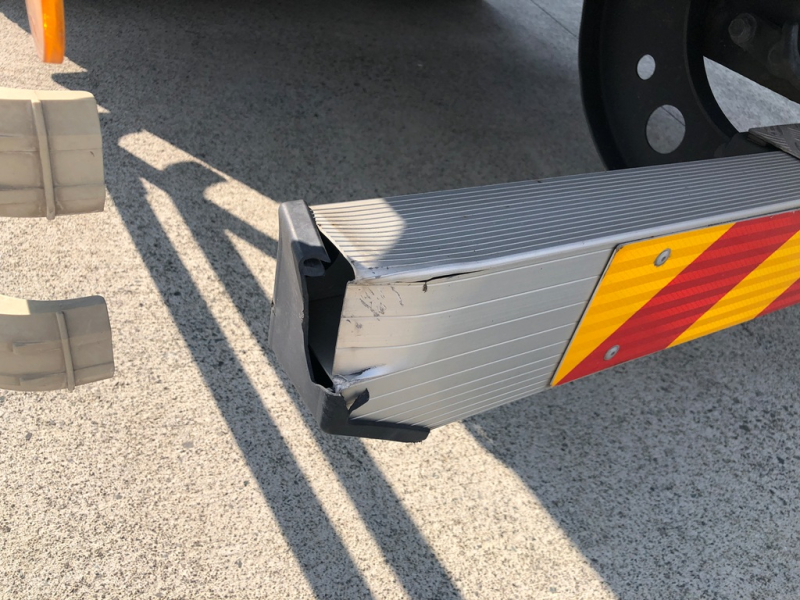 R2年 FD2ABウイングワイドハイルーフエアサス|中古トラックの販売・買取・査定のアイナビ