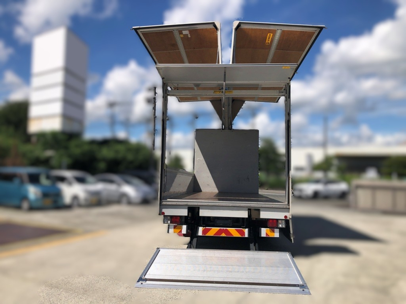 H31年 FD2ABPG付ウイングワイドハイキャブ|中古トラックの販売・買取・査定のアイナビ