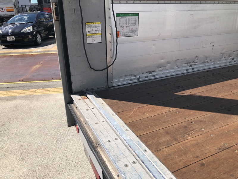 H31年 FD2ABPG付ウイングワイドハイキャブ|中古トラックの販売・買取・査定のアイナビ