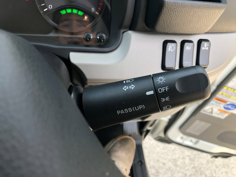 【未使用】R5年 FEB80超ロング4段2.6t|中古トラックの販売・買取・査定のアイナビ