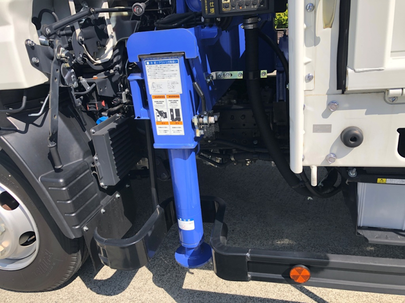 【未使用】R5年 FEB80超ロング4段2.6t|中古トラックの販売・買取・査定のアイナビ