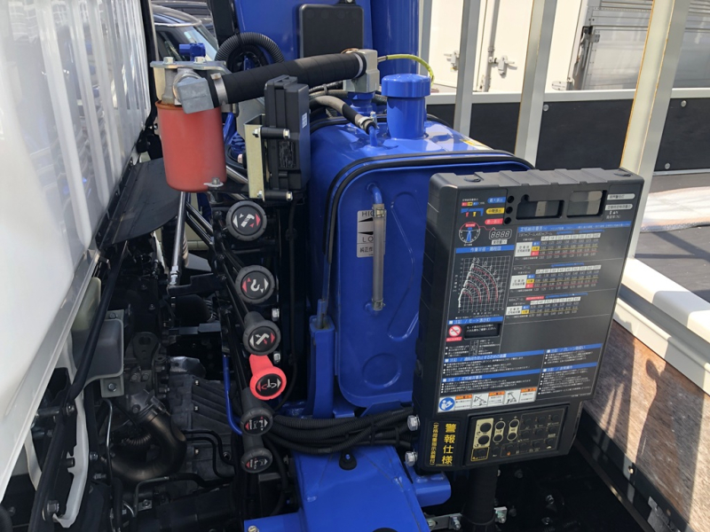 【未使用】R5年 FEB80超ロング4段2.6t|中古トラックの販売・買取・査定のアイナビ