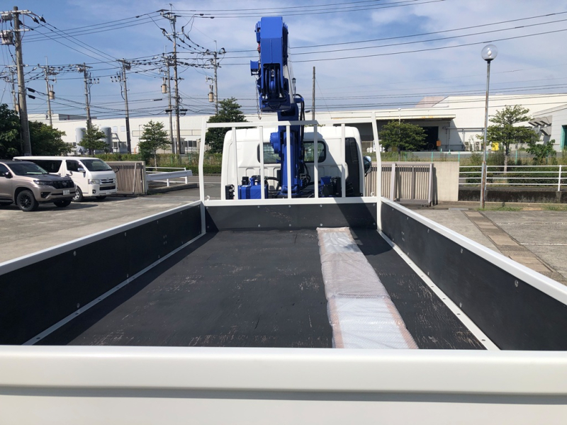 【未使用】R5年 FEB80超ロング4段2.6t|中古トラックの販売・買取・査定のアイナビ