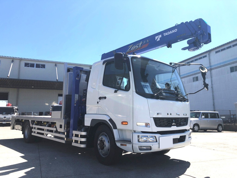 【未使用】R6年FK62FZクレーン付造作ボディ|中古トラックの販売・買取・査定のアイナビ