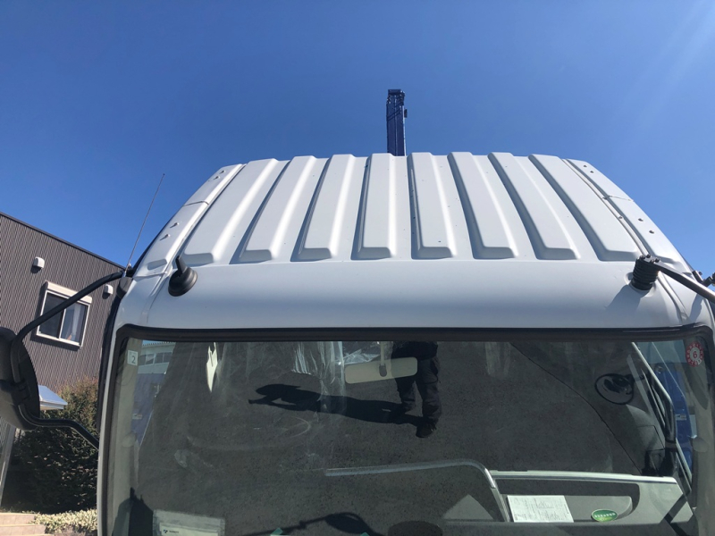 【未使用】R6年FK62FZクレーン付造作ボディ|中古トラックの販売・買取・査定のアイナビ