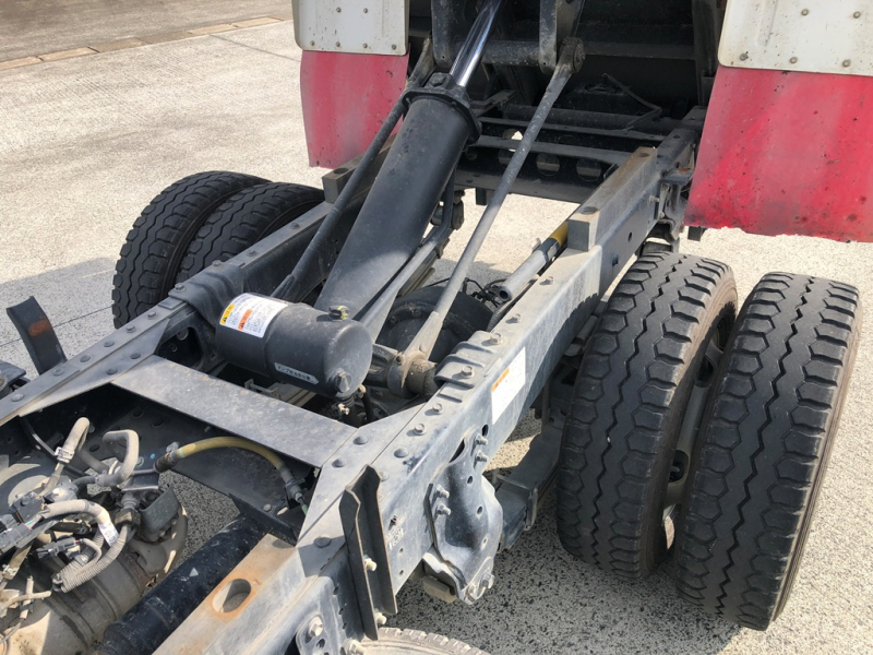 R2年 XZC600ダンプ全低床6MT|中古トラックの販売・買取・査定のアイナビ