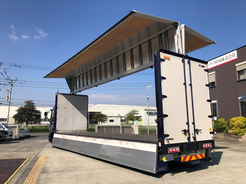 R6年 FW1AHウイングベッドレス低走行|中古トラックの販売・買取・査定のアイナビ