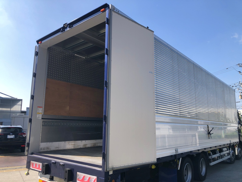 R6年 FW1AHウイングベッドレス低走行|中古トラックの販売・買取・査定のアイナビ