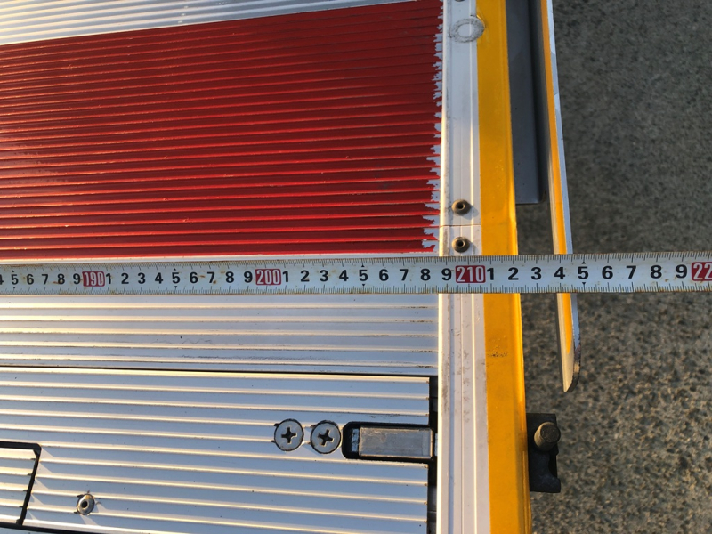 H30年 FC2AB冷凍車格納PGエアサス|中古トラックの販売・買取・査定のアイナビ