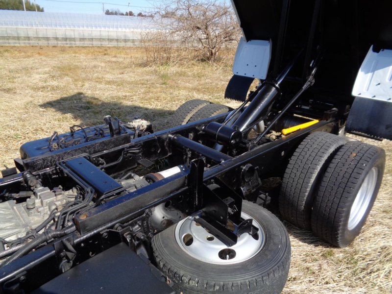 車検たっぷり平成17年式キャンターダンプ4WD低走行4ナンバー|中古トラックの販売・買取・査定のアイナビ