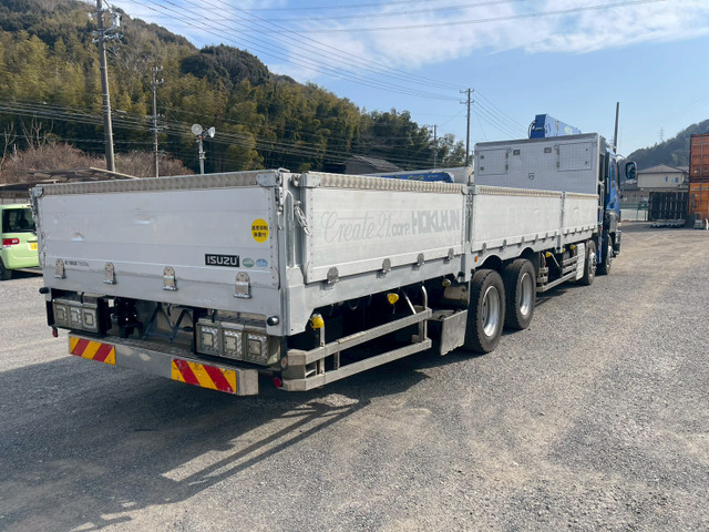 【TADANO4段クレーンリモコン付】いすゞ/ギガ|中古トラックの販売・買取・査定のアイナビ