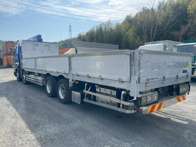 【TADANO4段クレーンリモコン付】いすゞ/ギガ|中古トラックの販売・買取・査定のアイナビ