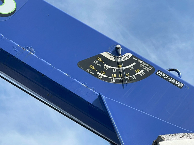 【TADANO4段クレーンリモコン付】いすゞ/ギガ|中古トラックの販売・買取・査定のアイナビ