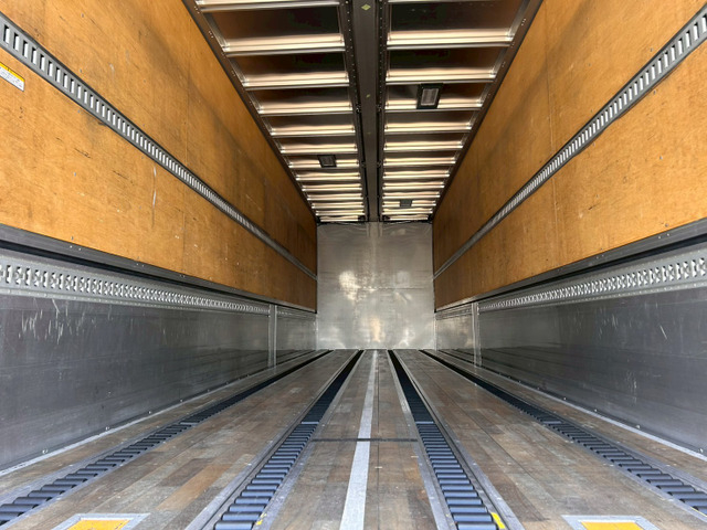 【定番9.6ボディ×AT車】いすゞ/ギガ|中古トラックの販売・買取・査定のアイナビ