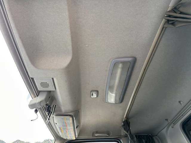 【定番9.6ボディ×AT車】いすゞ/ギガ|中古トラックの販売・買取・査定のアイナビ