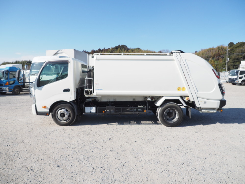 日野 パッカー デュトロ|中古トラックの販売・買取・査定のアイナビ