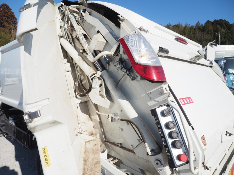 日野 パッカー デュトロ|中古トラックの販売・買取・査定のアイナビ