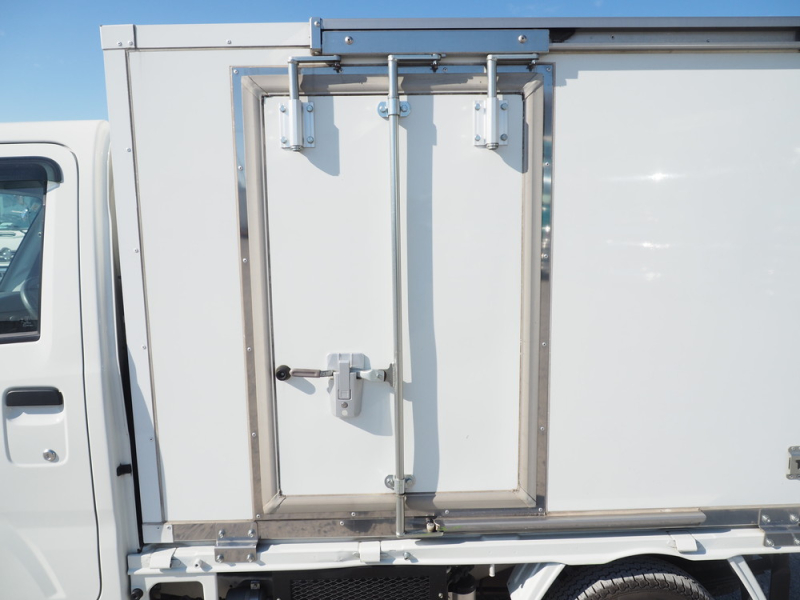 ダイハツ 冷凍バン|中古トラックの販売・買取・査定のアイナビ