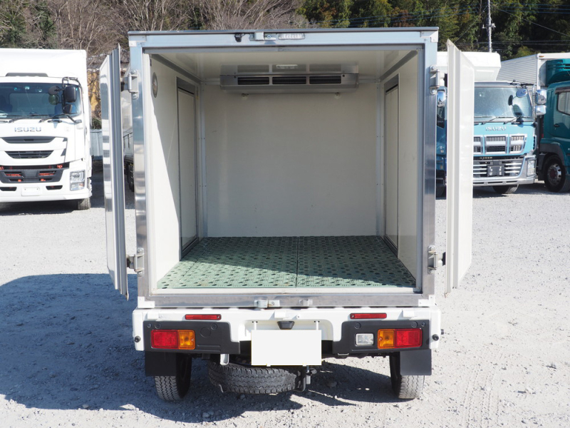 ダイハツ 冷凍バン|中古トラックの販売・買取・査定のアイナビ