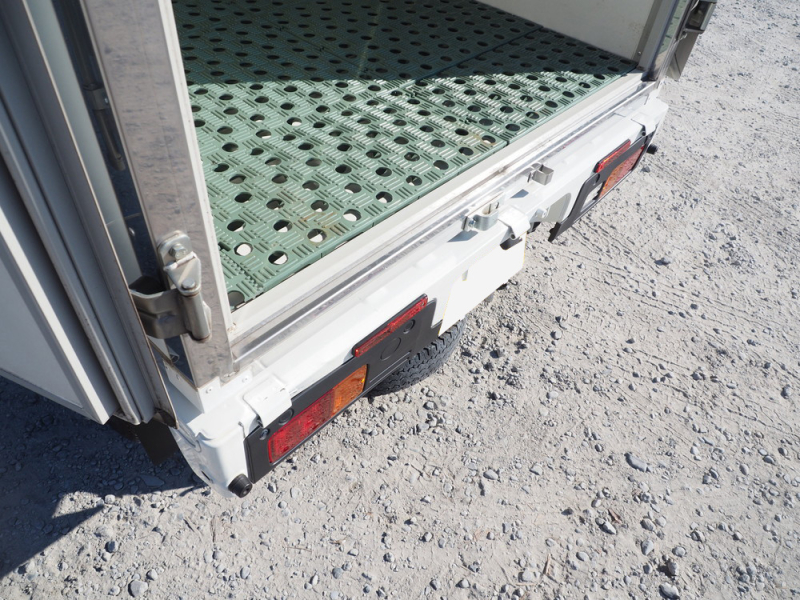 ダイハツ 冷凍バン|中古トラックの販売・買取・査定のアイナビ