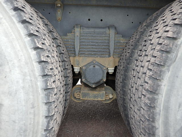 UDトラックス 平成27年式 ダンプ2デフ 車検付7速|中古トラックの販売・買取・査定のアイナビ