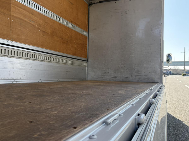 H26年式TKG-NMR85N標準ロング積載3t検査付A/Tウイング|中古トラックの販売・買取・査定のアイナビ