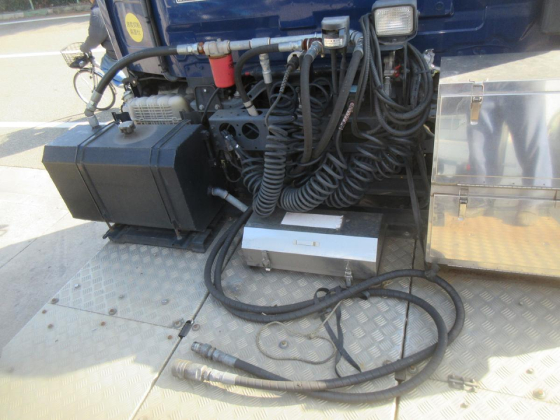 オイルポンプ付きハイルーフトラクタ|中古トラックの販売・買取・査定のアイナビ