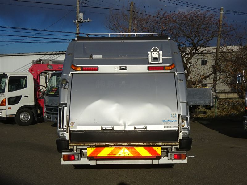 プレス 10.2㎥ 新明和|中古トラックの販売・買取・査定のアイナビ