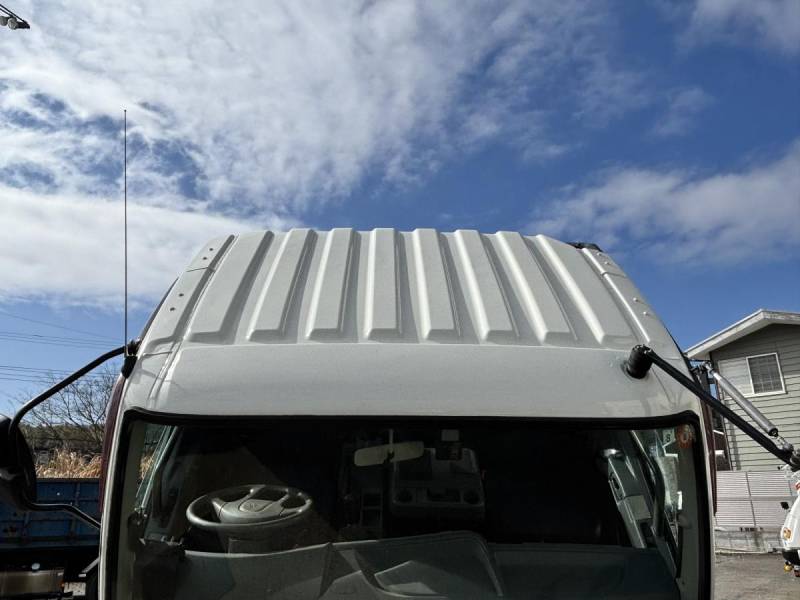 巻き込みパッカー車 モリタ製8.1立米 積載2250kg|中古トラックの販売・買取・査定のアイナビ