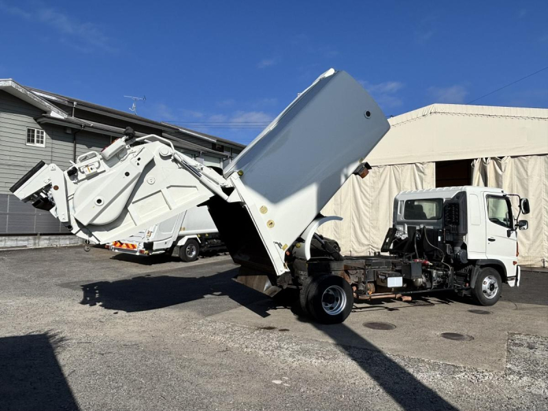 巻き込みパッカー車 極東製9.0立米 反転装置付き|中古トラックの販売・買取・査定のアイナビ