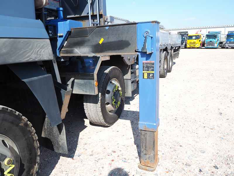 三菱スーパーグレート4軸低床5段クレーンアルミブロック平|中古トラックの販売・買取・査定のアイナビ