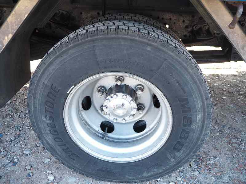 三菱ふそうファイターワイド家畜運搬車電動ウインチスロープ|中古トラックの販売・買取・査定のアイナビ