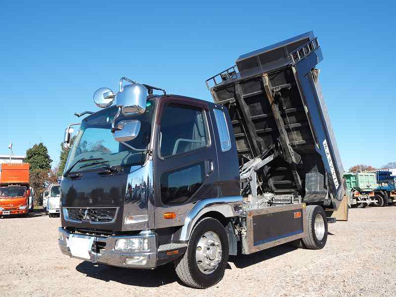 ファイター増トン積載7.4t極東造りボディダンプベッド付|中古トラックの販売・買取・査定のアイナビ