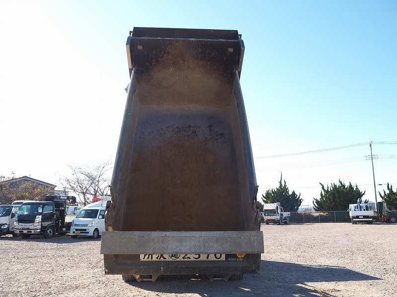 ファイター増トン積載7.4t極東造りボディダンプベッド付|中古トラックの販売・買取・査定のアイナビ