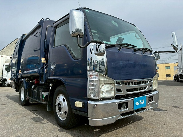 保証対象車両圧縮式塵芥車標準幅ショート押し出し排出|中古トラックの販売・買取・査定のアイナビ