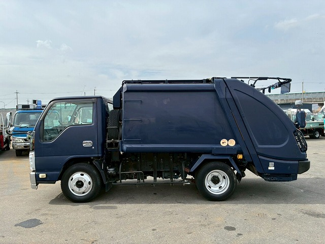 保証対象車両圧縮式塵芥車標準幅ショート押し出し排出|中古トラックの販売・買取・査定のアイナビ