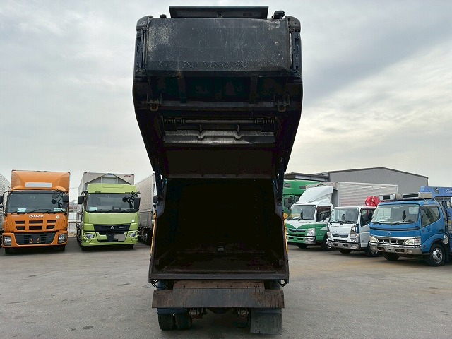 保証対象車両圧縮式塵芥車標準幅ショート押し出し排出|中古トラックの販売・買取・査定のアイナビ