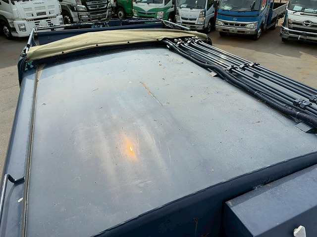 保証対象車両圧縮式塵芥車標準幅ショート押し出し排出|中古トラックの販売・買取・査定のアイナビ