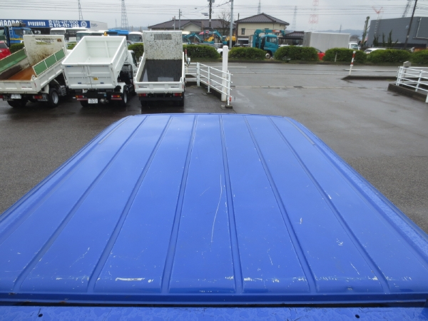 三菱キャンター全低床Wキャブ|中古トラックの販売・買取・査定のアイナビ