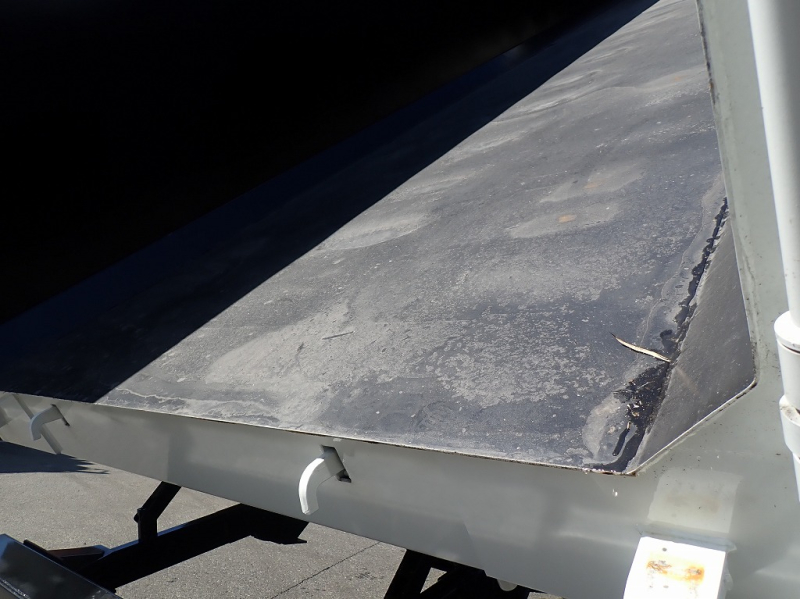 極東製 深ダンプ ハイルーフ約36立米2デフ 394PS AT車|中古トラックの販売・買取・査定のアイナビ