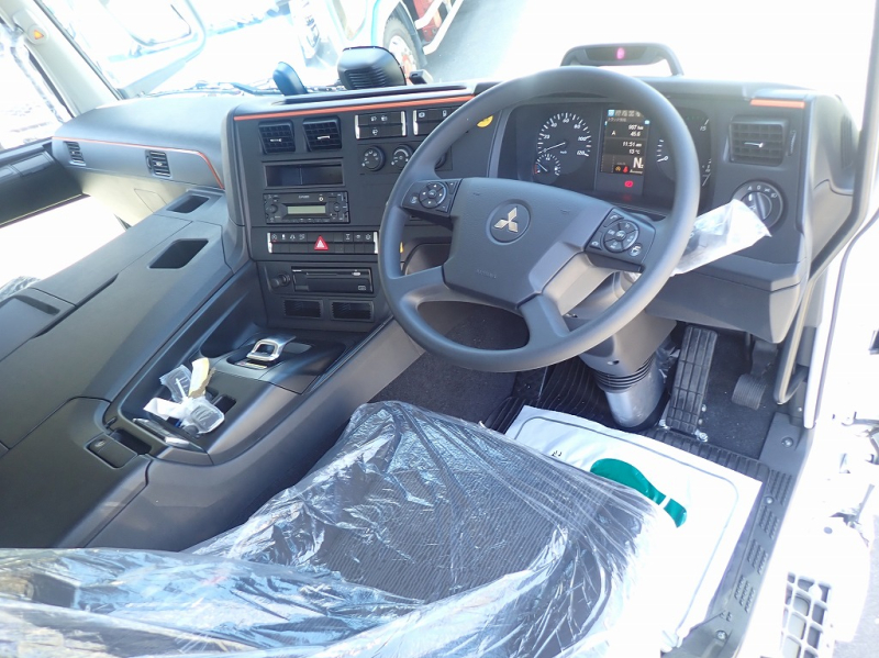 極東製 深ダンプ ハイルーフ約36立米2デフ 394PS AT車|中古トラックの販売・買取・査定のアイナビ