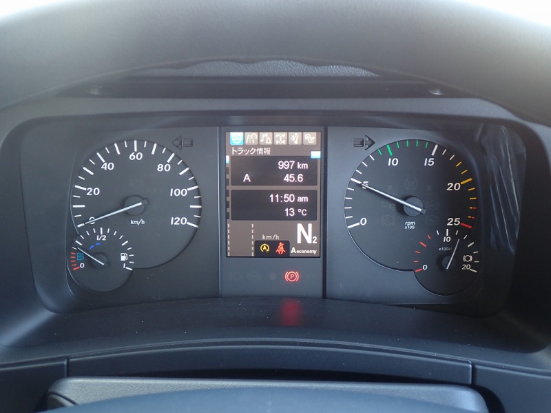 極東製 深ダンプ ハイルーフ約36立米2デフ 394PS AT車|中古トラックの販売・買取・査定のアイナビ