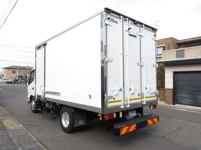 日野 バン車 デュトロ|中古トラックの販売・買取・査定のアイナビ