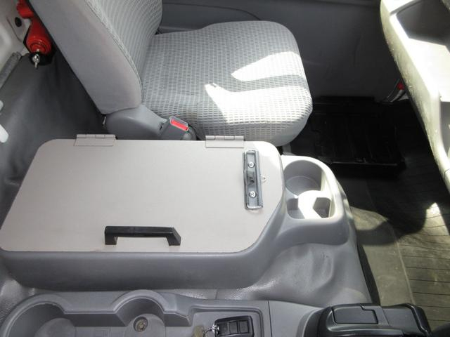 日野 バン車 デュトロ|中古トラックの販売・買取・査定のアイナビ