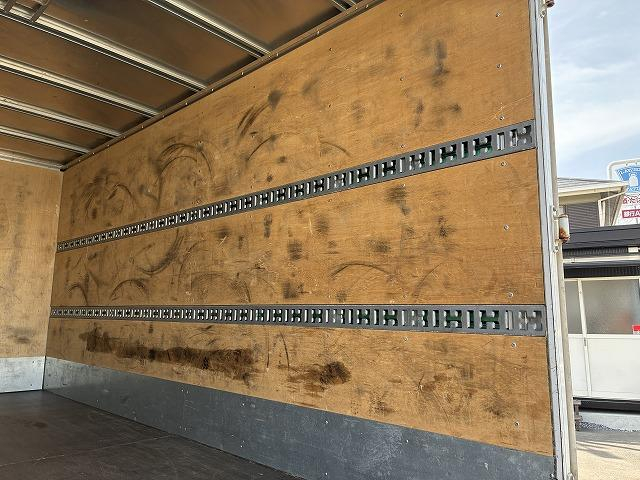 いすゞ バン車|中古トラックの販売・買取・査定のアイナビ