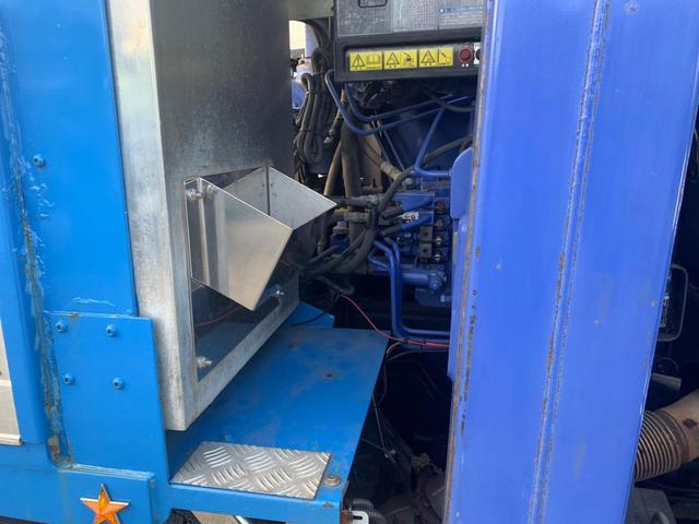 三菱ふそう スーパーグレート|中古トラックの販売・買取・査定のアイナビ